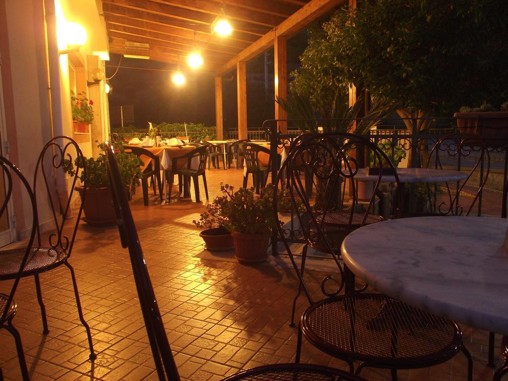 Hotel Ristorante Mosaici Piazza Armerina Exterior photo
